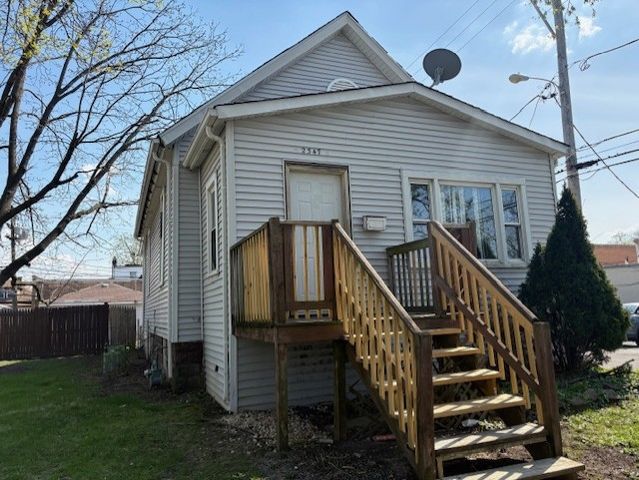 2347 121st Place, Blue Island, IL 60406