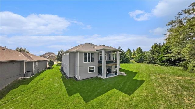 9561 Wild Rose Lane, Lenexa, KS 66227