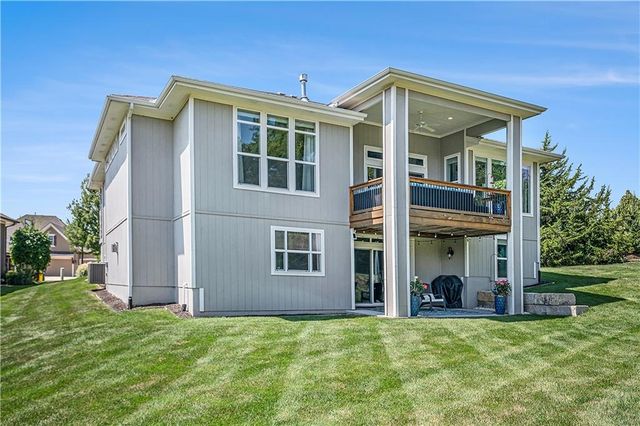 9561 Wild Rose Lane, Lenexa, KS 66227