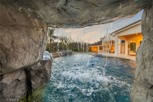 45090 Via Tornado, Temecula, CA 92590