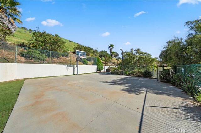 45090 Via Tornado, Temecula, CA 92590