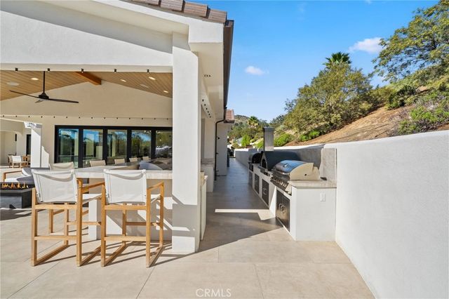 45090 Via Tornado, Temecula, CA 92590