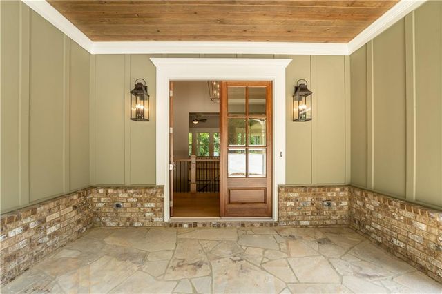 120 Fall Pippin Court, Clarkesville, GA 30523