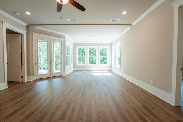 120 Fall Pippin Court, Clarkesville, GA 30523