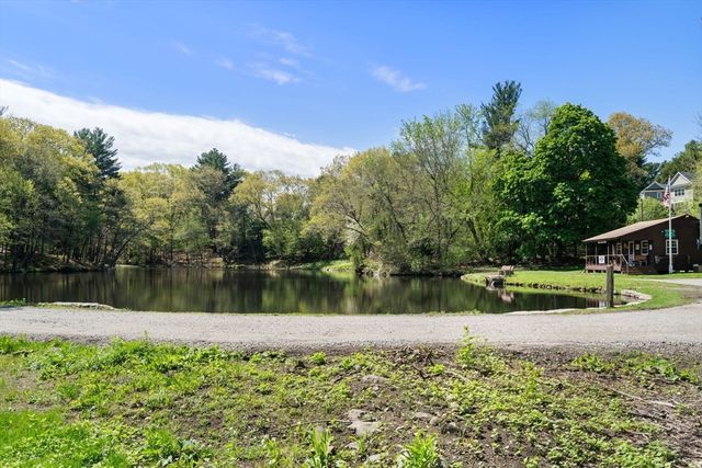 1360 Great Plain Ave, Needham, MA 02492