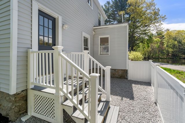 1360 Great Plain Ave, Needham, MA 02492
