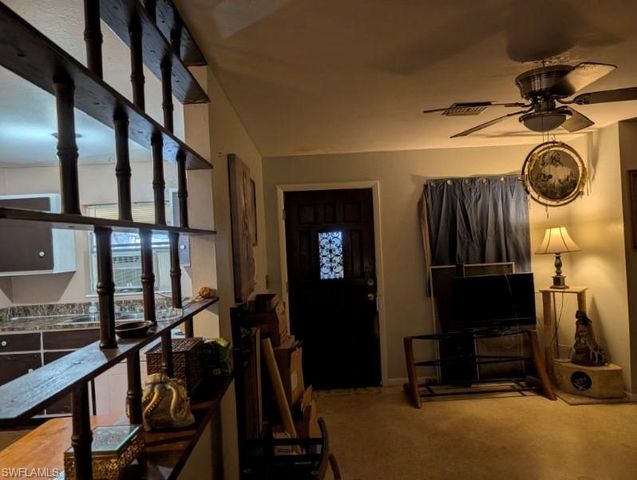 376 Kingston DR E, Fort Myers, FL 33905