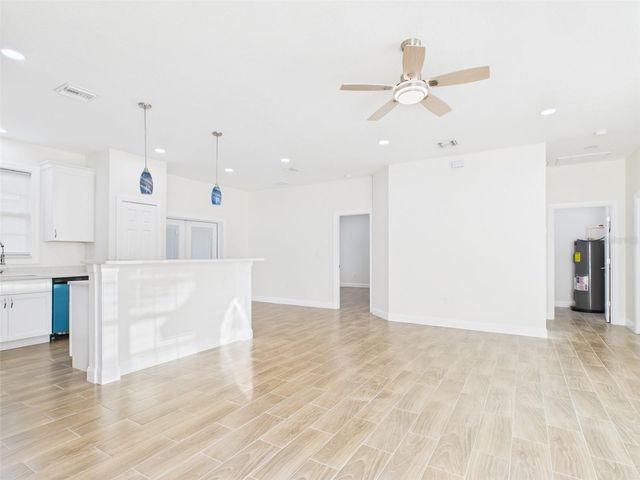 721 NE 4TH STREET, Fort Meade, FL 33841