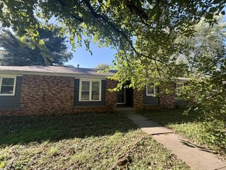 2455 South Aspen Avenue, Springfield, MO 65807