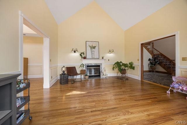 7603 Windsbury Circle, Pompey, NY 13104