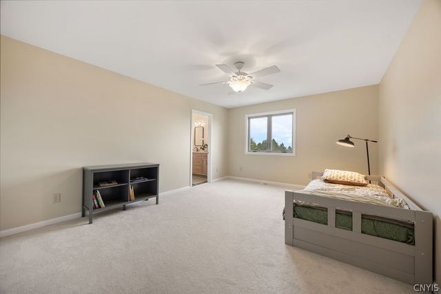 7603 Windsbury Circle, Pompey, NY 13104