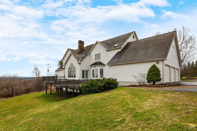 7603 Windsbury Circle, Pompey, NY 13104