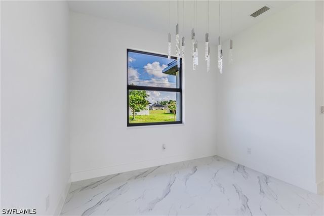 1817 Kismet PKWY W, Cape Coral, FL 33993