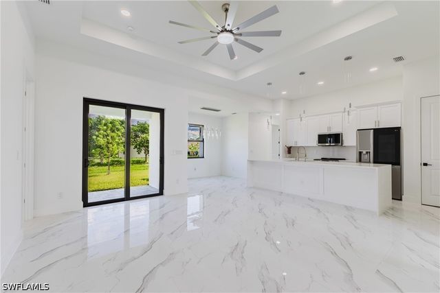 1817 Kismet PKWY W, Cape Coral, FL 33993