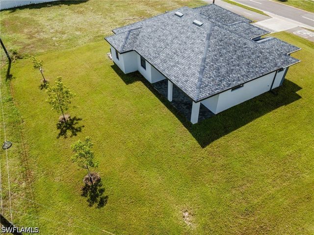 1817 Kismet PKWY W, Cape Coral, FL 33993
