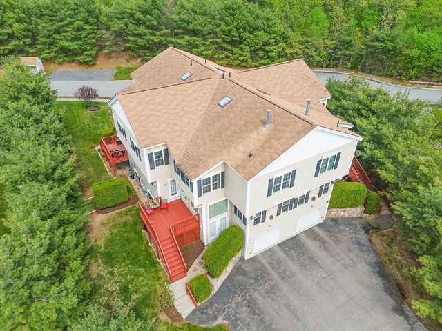 4 Paul Revere Path 4, Hopkinton, MA 01748