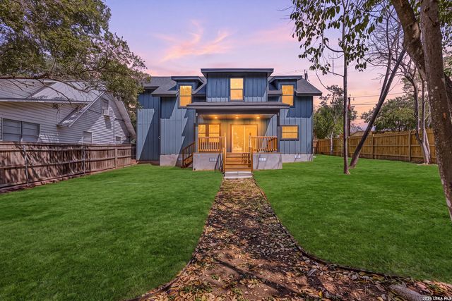 327 RAINBOW DR, San Antonio, TX 78209