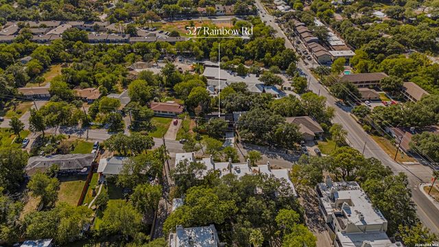327 RAINBOW DR, San Antonio, TX 78209