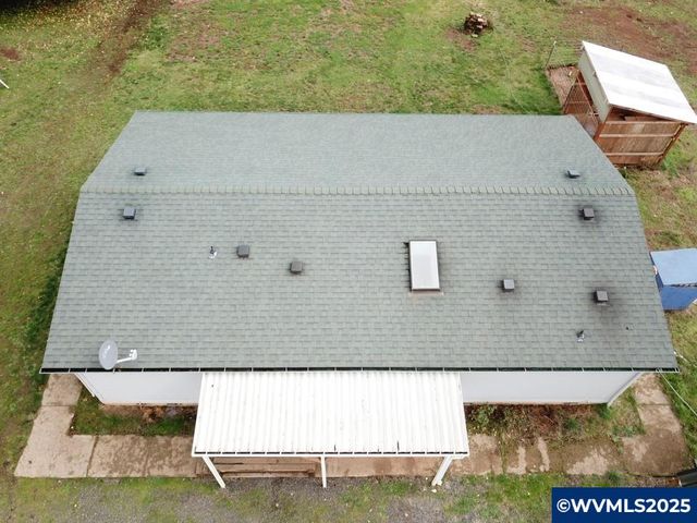 34125 E Lacomb Rd, Lebanon, OR 97355