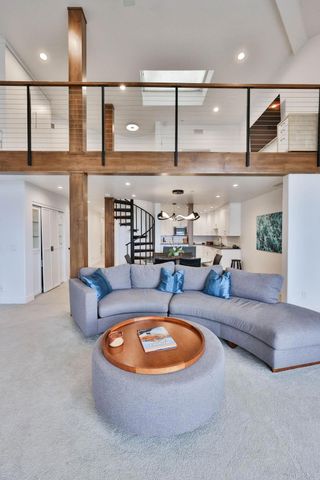 1099 1st 420, Coronado, CA 92118