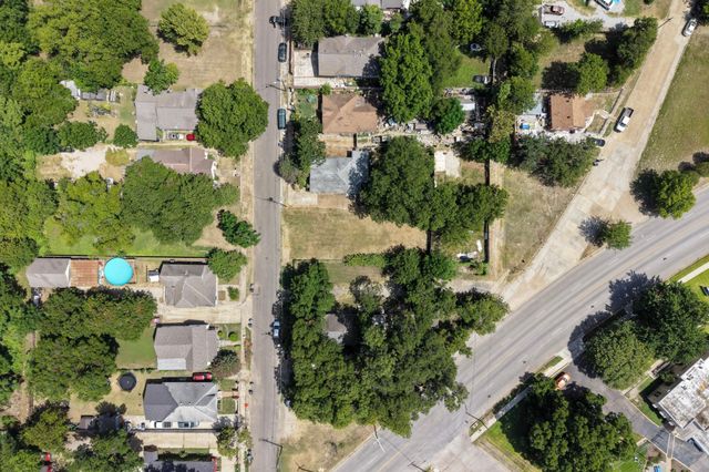 336 Leads Street, Dallas, TX 75203