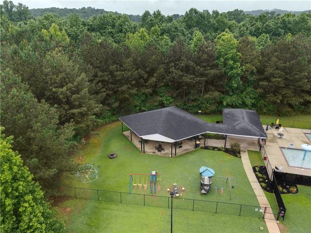 377 Cartecay Drive, Calhoun, GA 30701