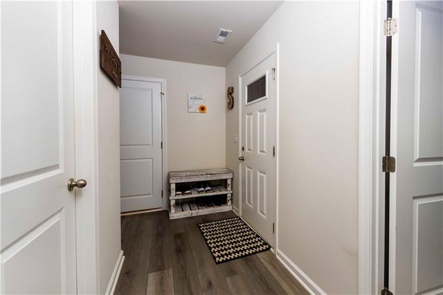 377 Cartecay Drive, Calhoun, GA 30701