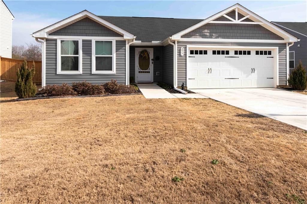 377 Cartecay Drive, Calhoun, GA 30701