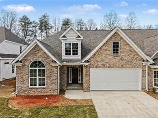 15 Asher Lane, Greensboro, NC 27455