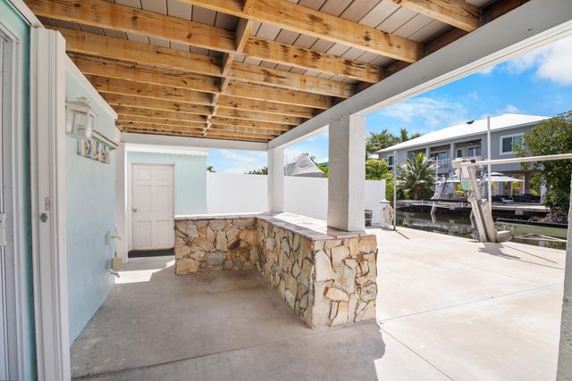 27332 St Martin Lane, Ramrod Key, FL 33042