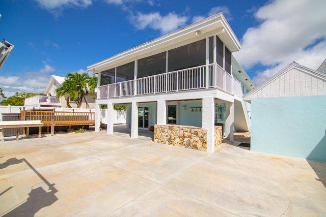 27332 St Martin Lane, Ramrod Key, FL 33042