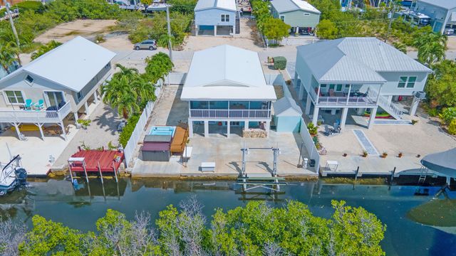 27332 St Martin Lane, Ramrod Key, FL 33042