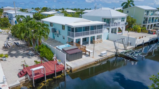 27332 St Martin Lane, Ramrod Key, FL 33042