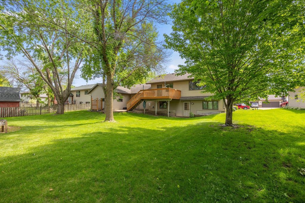 700 W Welco Drive, Montgomery, MN 56069 — photo 5