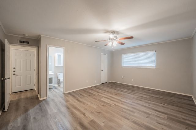 1201 Kingston Drive, Lewisville, TX 75067