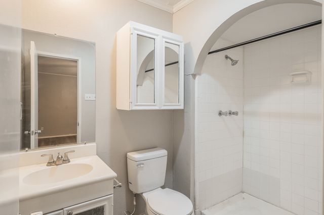 1201 Kingston Drive, Lewisville, TX 75067