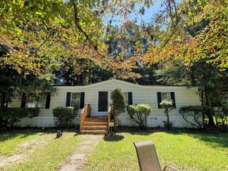 619 McGee Dr., Myrtle Beach, SC 29588