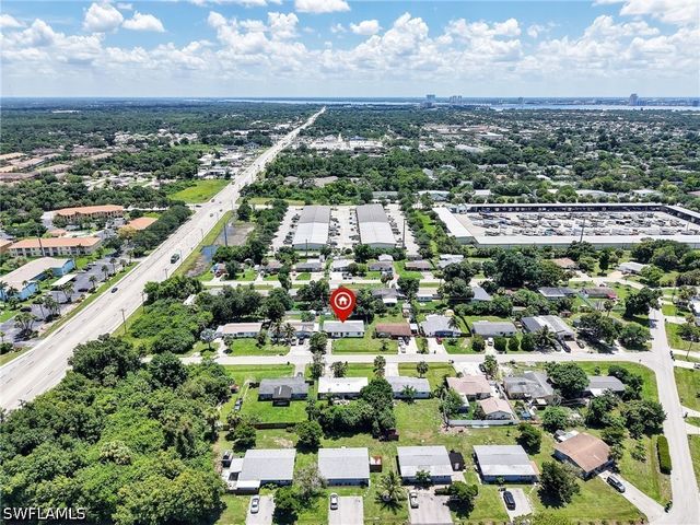 1196 Pine Lake DR, Cape Coral, FL 33909
