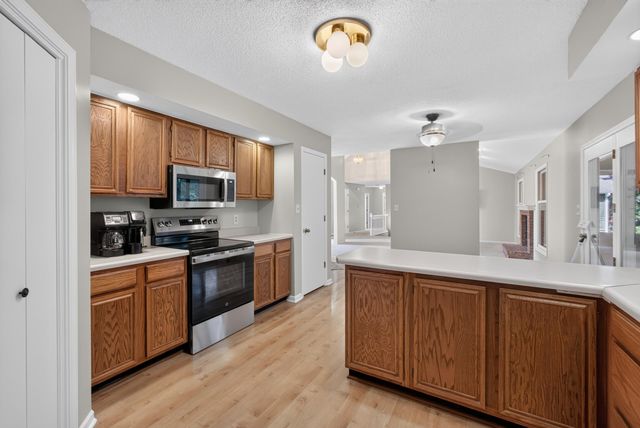 2013 WYNFIELD DR, Columbia, MO 65203