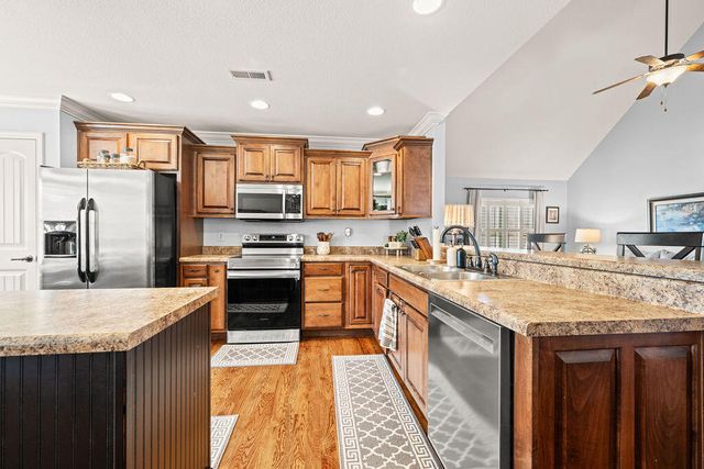 85 Bur Oak Drive, Ringgold, GA 30736