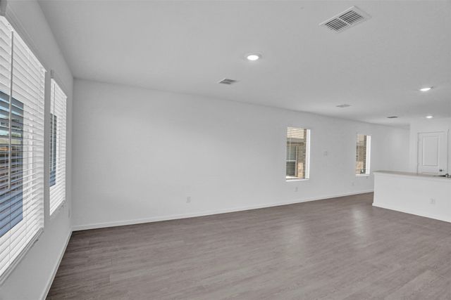 2028 Sulky Lane, Aubrey, TX 76227