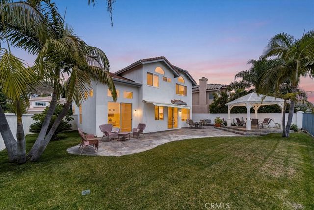 51 La Perla, Lake Forest, CA 92610