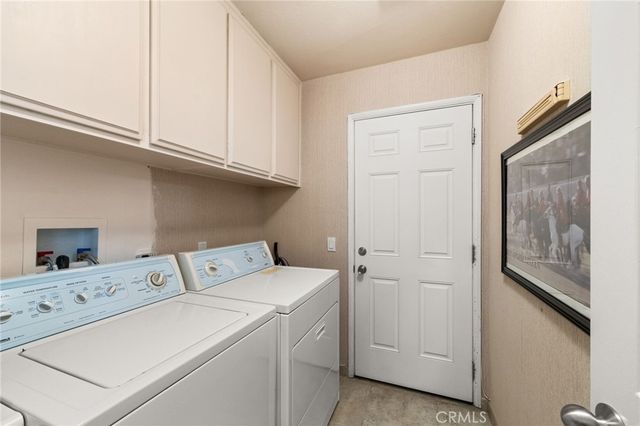 51 La Perla, Lake Forest, CA 92610