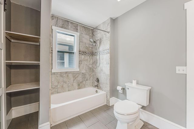 951 S Champion Avenue, Columbus, OH 43206