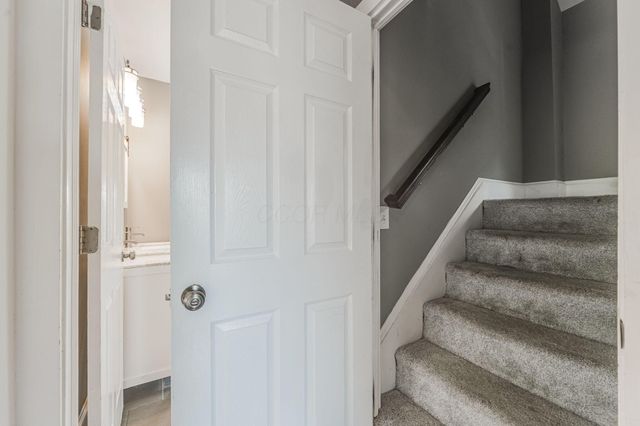 951 S Champion Avenue, Columbus, OH 43206