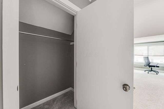 951 S Champion Avenue, Columbus, OH 43206