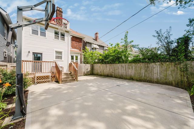 951 S Champion Avenue, Columbus, OH 43206