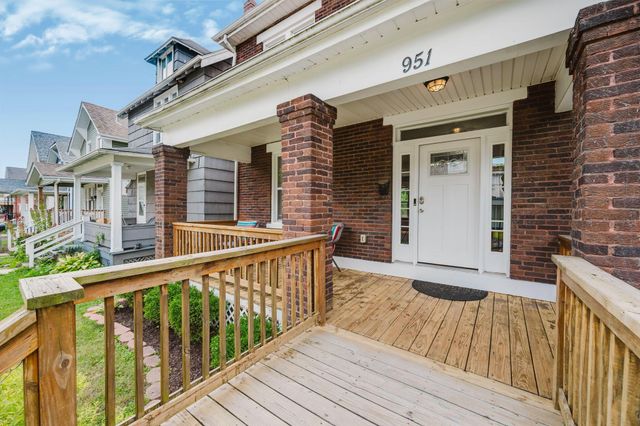 951 S Champion Avenue, Columbus, OH 43206
