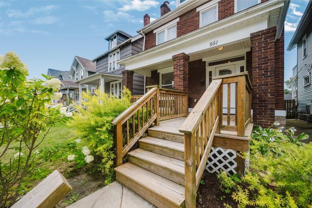 951 S Champion Avenue, Columbus, OH 43206