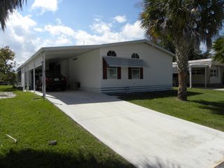 7 Grande Vista Way, Port St Lucie, FL 34952